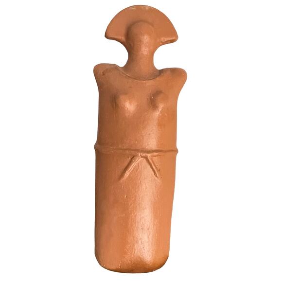 Handcrafted Terracotta Female Figurine Ancient Style Home Décor Statue - Picture 10 of 10